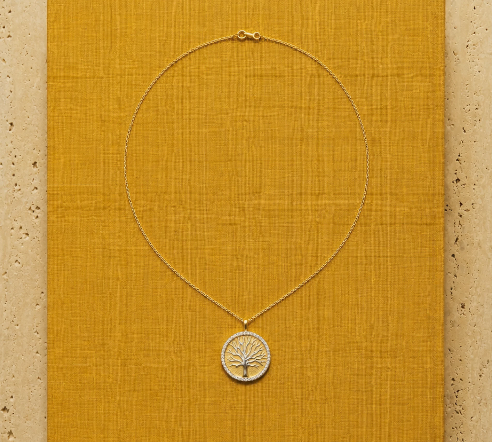 The finished WRA tree medallion necklace